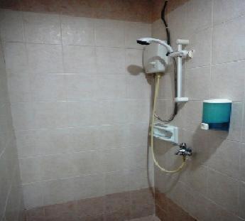 Amrise Hotel Singapore Room photo